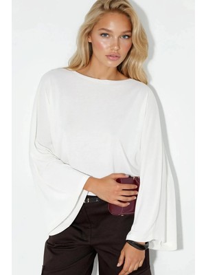 Hiccup Kadın Busem Rahat Kesim Kayık Yaka Bluz Beyaz