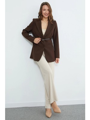 FullaModa Kemerli Omuz Vatkalı Blazer Ceket