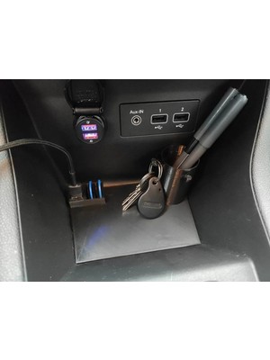 LTG Nova Renault Clio 5 Konsol Organizer - Anahtar, Telefon, Kart Tutucu Araç Içi Düzenleyici