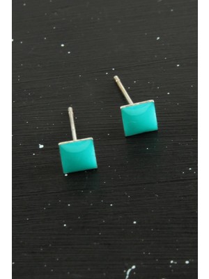 Hsc Bilişim Kare Mineli Minik Küpe