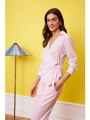 DeFacto Regular Fit Wrap Yaka Dokulu Uzun Kollu Bluz H0776AX26SP