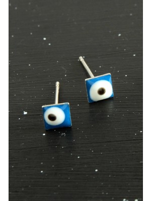 Hsc Bilişim Renkli Kare Nazar Mineli Minik Küpe 1 Çift