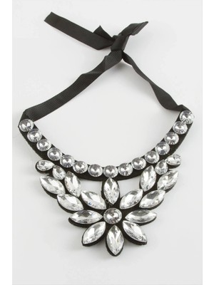 Hsc Bilişim Çiçek Taşlı Yaka Kolye