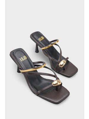 LOJO Kadın Gold Tokalı Gold Bantlı Günlük Topuklu Terlik Jarley Kahve