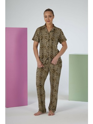 Estiva Kadın Kaplan Desenli Kahverengi Kısa Kollu Önden Düğmeli Soft Pijama Takımı
