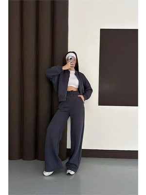 Dip Moda Kadın Antrasit Cepli Içi Polarlı 3 Iplik Eşofman Takımı RYHS001