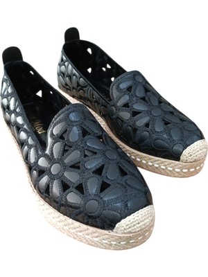 Bilener Green Mod 26Y923 Kadın Nakışlı Lazerli Espadril Babet Siyah