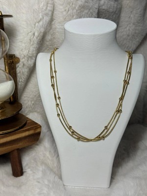 Çok Katlı Boncuk Detaylı Altın Renk Kolye – Şık Katmanlı Kadın Kolye