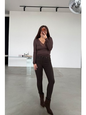 Özge Özgenç Basic Skinny Jean
