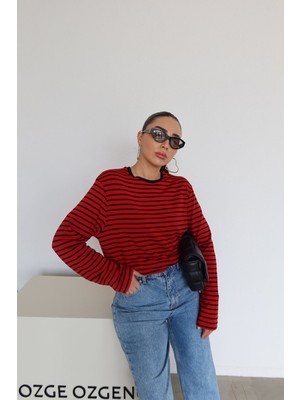 Özge Özgenç Çizgili Oversize Basic Sweat