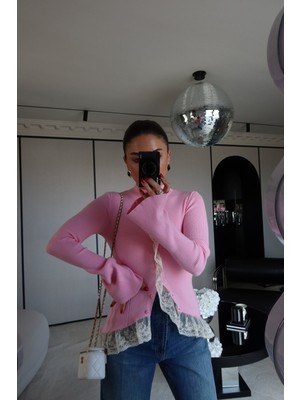 Özge Özgenç Fitilli Dantel Detaylı Hırka