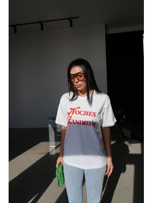 Özge Özgenç Noches Bandidas Baskılı Tshirt