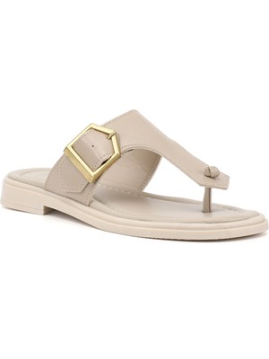 Gönderi® Kadın Bej Parmak Arası Tokalı Günlük Terlik