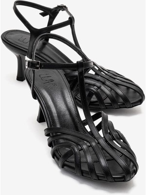 Luvi Felip Siyah Cilt Bantlı Kadın Kısa Topuklu Ayakkabı