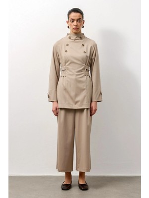 Molene Bej Belden Bağlamalı Kruvaze Düğmeli Gömlek