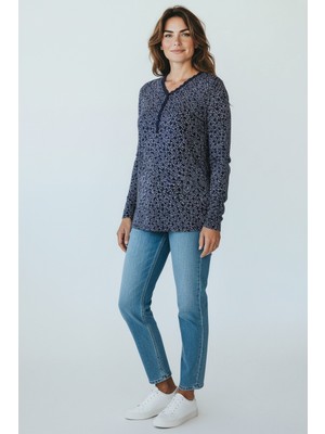 Ece Giyim Kadın V Yaka Dantel Detaylı Desenli Likralı Yazlık Bluz