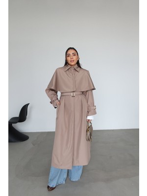 Özge Özgenç Pelerinli Trençkot