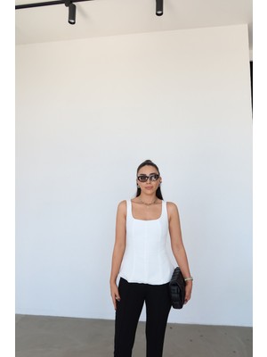 Özge Özgenç Kare Yaka Askılı Bluz