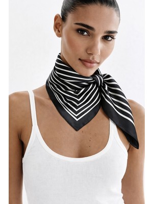 Modex Modern Siyah Beyaz Çizgili Desen Ipeksi Saten Fular (70*70CM)