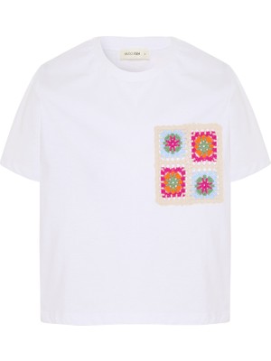 Nakış Detaylı Bisiklet Yaka Crop T-Shırt