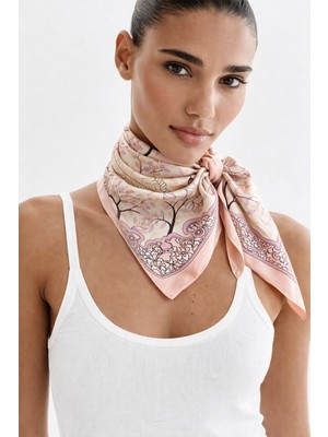 Modex Pudra Rengi Doğa Desenli Ipeksi Saten Fular (70*70CM)