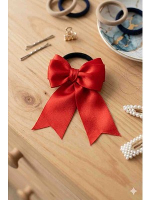 Nati Co Kırmızı Saten Kurdeleli Lastik Toka - Lüks Fiyonklu Saç Aksesuarı