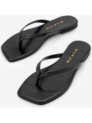 Marjin Kadın Ince Bantlı Parmak Arası Küt Burun Günlük Terlik Nelvin Siyah