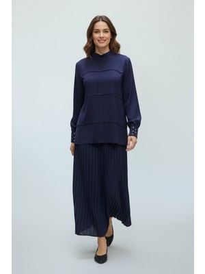 Ece Giyim Kadın Hakim Yaka Önü Taşlı Arkadan Fermuarlı Etek Beli Lastikli Pliseli Ikili Takım