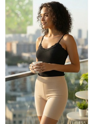 Nuitamore Yünlü Kadın Atlet – Doğal Isı Koruma, Ince ve Şık Iç Giyim (Bej / Siyah)