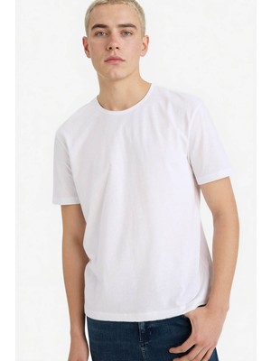 Defacto %100 Pamuk Ağır Kumaş Beyaz Erkek T-Shirt D5481AX/WT34