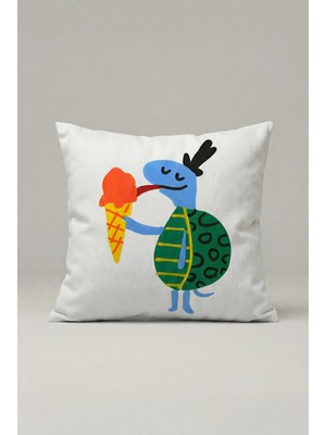 Viki Concept Dondurma Yiyen Kaplumbağa Figürlü Dekoratif Kırlent Kılıfı 090 – Eğlenceli Modern Tasarım 45X45 cm