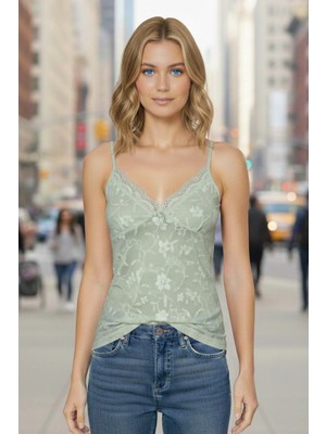 Nuitamore Dantel Detaylı Askılı Atlet – Siyah, Beyaz ve Mint Yeşili Şık Model