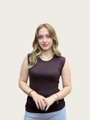 Levamor Kadın Sıfır Kollu Bisiklet Yaka Likralı Pamuklu Body