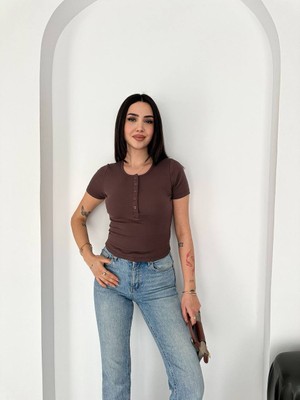 Piove Düğmeli Ribana Crop Bluz – Brown Elegance