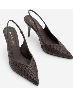 Marjin Kadın Stiletto Sivri Burun Arkası Açık Örgü Desen Atkılı Topuklu Ayakkabı Vigesa Kahve