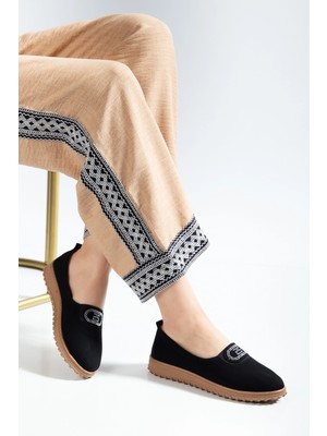 Kadın Günlük Comfort Taşlı Ayakkabı Siyah