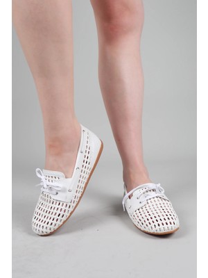 Birikon Baft Örgü Detaylı Ayakkabı Beyaz