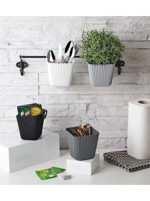 İsmiyle Al Duvara Asılan Çok Amaçlı Organizer - Saksı