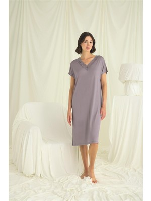 Pileli Store Yakası Dantelli Kısa Kollu Gecelik