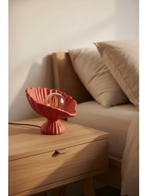 Beta Moda Hub Istiridye Abajur Beton Dokulu Modern Gece Lambası | Dekoratif Masaüstü Aydınlatma 25 x 20 cm