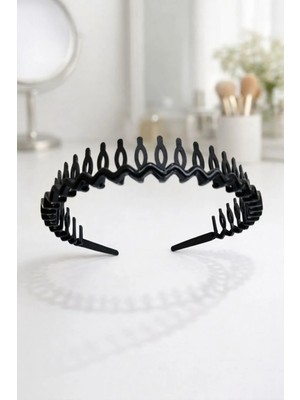 Nati Co Klasik Siyah Dalga Taç – Günlük ve Okul Kullanımı