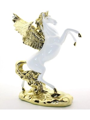 EkoAlışverişDünyam Polyester Şahlanan Kanatlı At Figürü