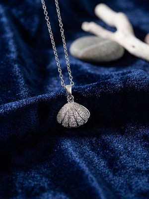 Meneva Aksesuar Inci Detaylı Açılır Deniz Kabuğu Gümüş Silver Kolye