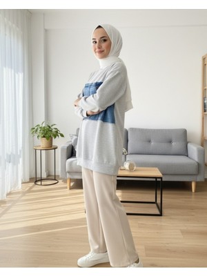 Modamorfo Yuvarlak Yaka Önü Kot Cep Detaylı Sweat -Açık Gri