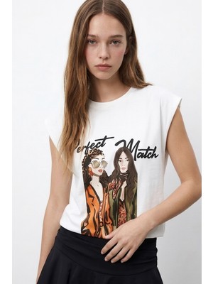 Quzu Grafik Figür Baskılı Tişört Ekru