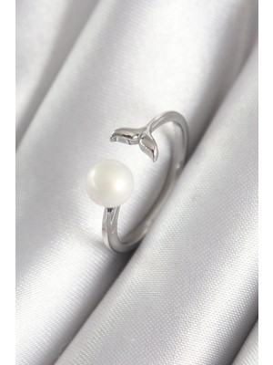 Epilons Pirinç Gümüş Renk Top Inci Figür Balık Kuyruğu Model Kadın Yüzük