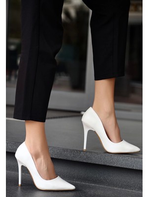 TeknoKapsül Hillar Beyaz Cilt Stiletto Ayakkabı