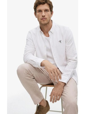 Fabrika Regular Fit Alttan Britli Yaka Çizgili Beyaz - Kahverengi Erkek Gömlek F6SM-GML 2044