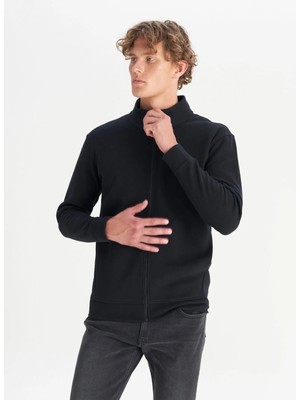 Wrangler Dik Yaka Siyah Erkek Sweatshırt TW2520533001 Siyah Sweatshirt