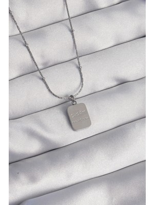 Epilons Çelik Gümüş Renk Kare Charm Model Kolye